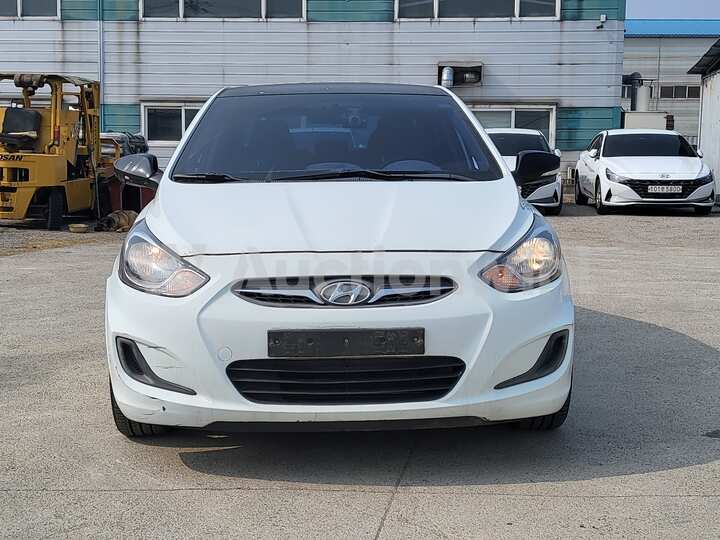 Hyundai Accent 2014 — 9