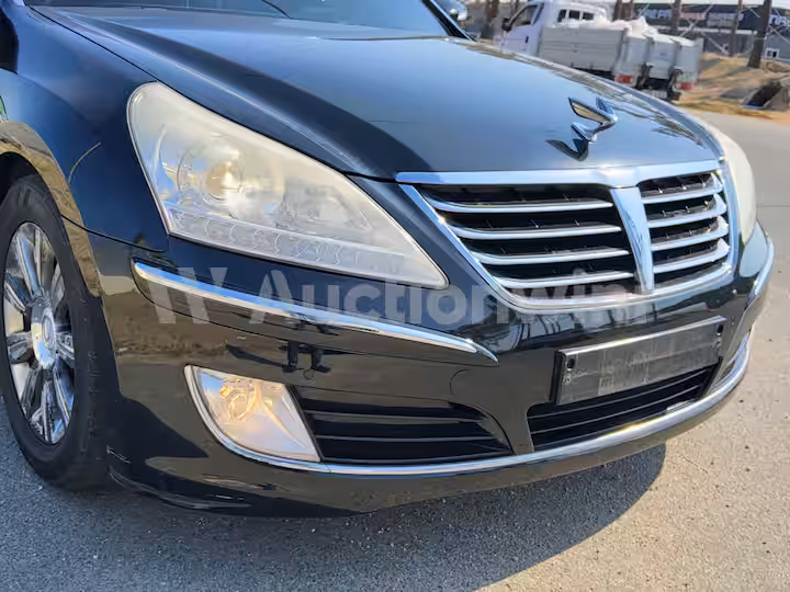 Hyundai Equus 2010 — 11