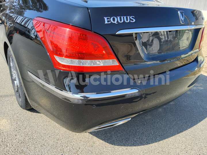 Hyundai Equus 2010 — 16