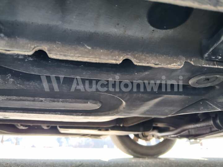 Hyundai Equus 2010 — 21