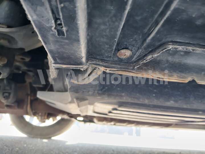 Hyundai Equus 2010 — 22