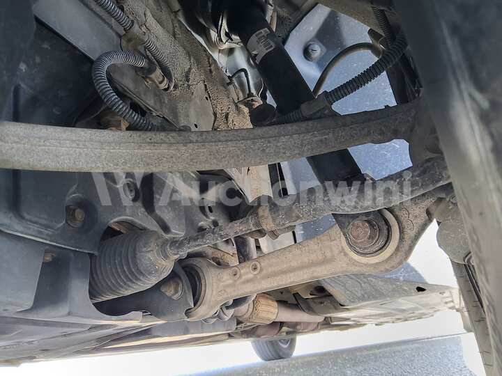 Hyundai Equus 2010 — 29