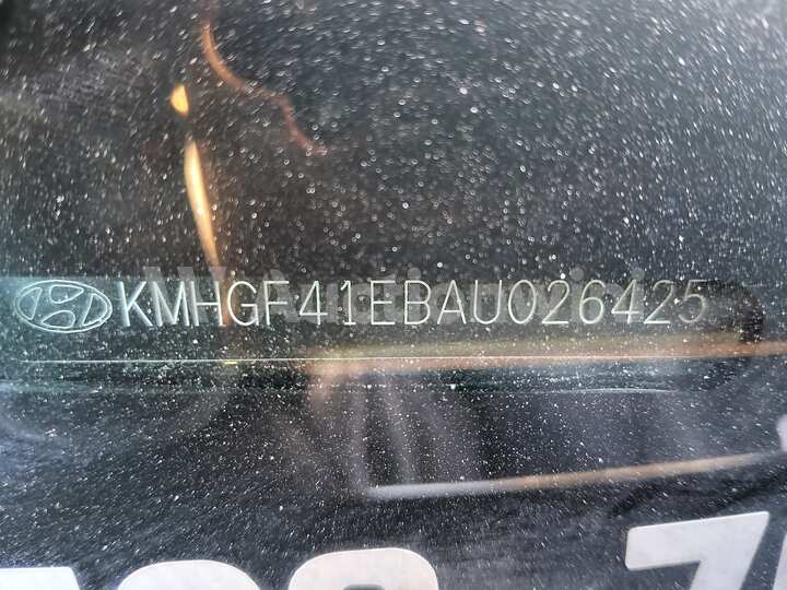 Hyundai Equus 2010 — 30