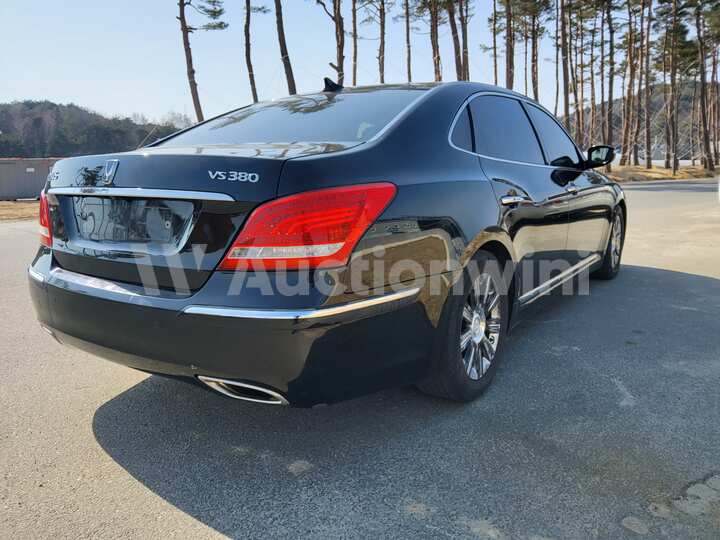 Hyundai Equus 2010 — 6