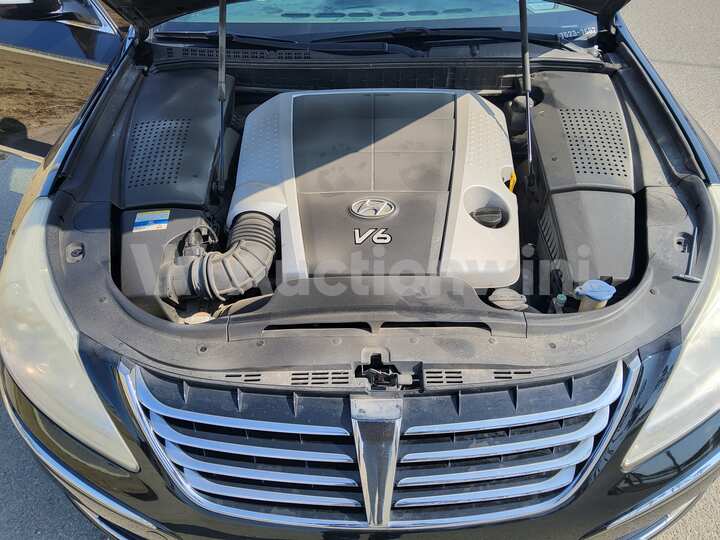 Hyundai Equus 2010 — 63