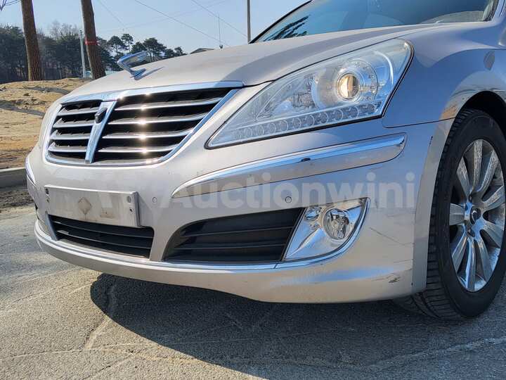 Hyundai Equus 2010 — 12
