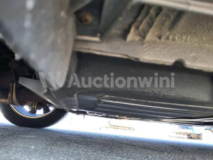 Hyundai Equus 2010 — 22