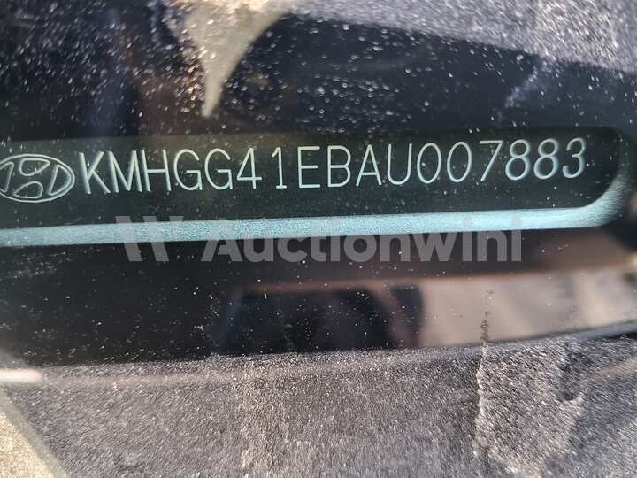 Hyundai Equus 2010 — 30