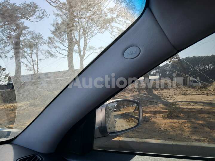Hyundai Equus 2010 — 42