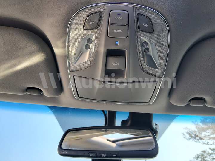 Hyundai Equus 2010 — 45