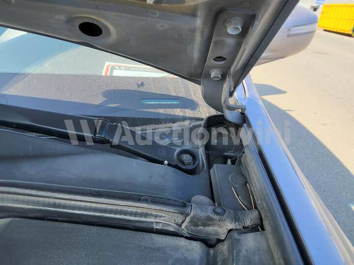 Hyundai Equus 2010 — 63