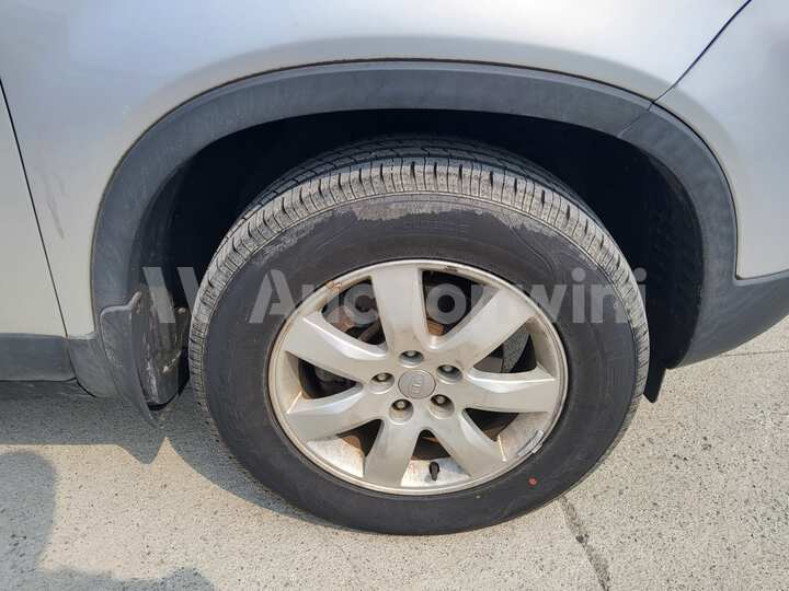 Kia Sorento 2010 — 19