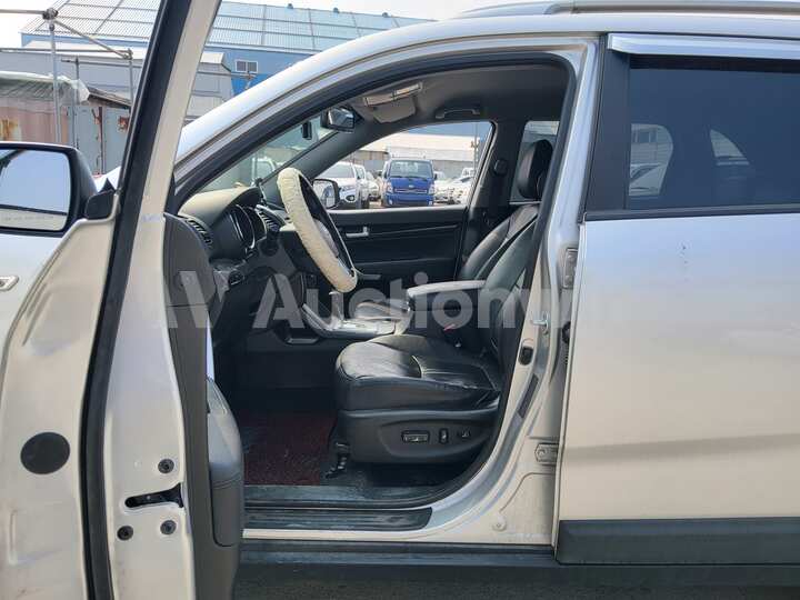 Kia Sorento 2010 — 44