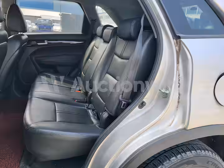 Kia Sorento 2010 — 48