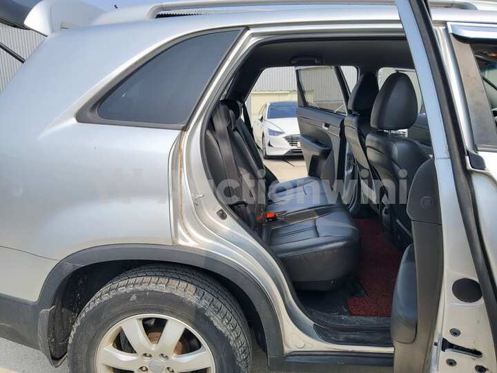 Kia Sorento 2010 — 55