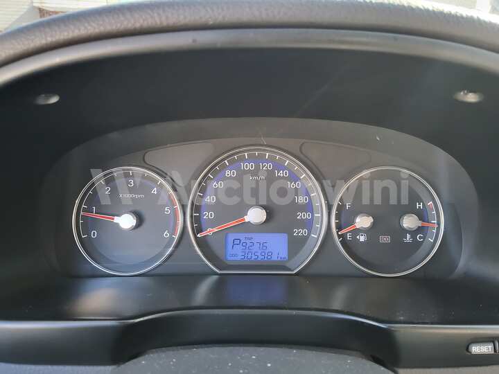 Hyundai SantaFe 2010 — 35