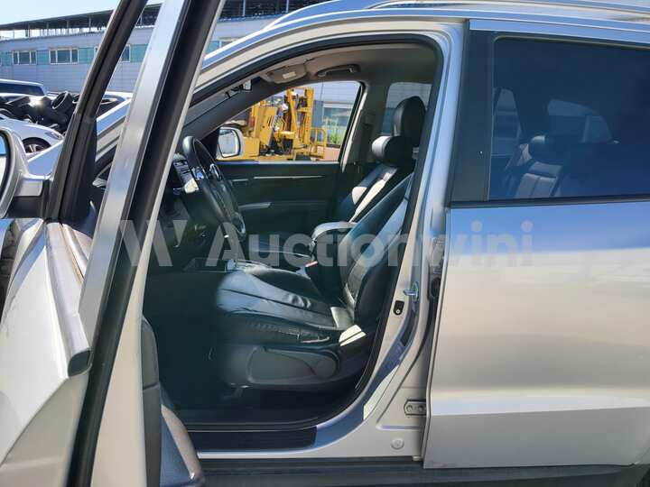 Hyundai SantaFe 2010 — 45