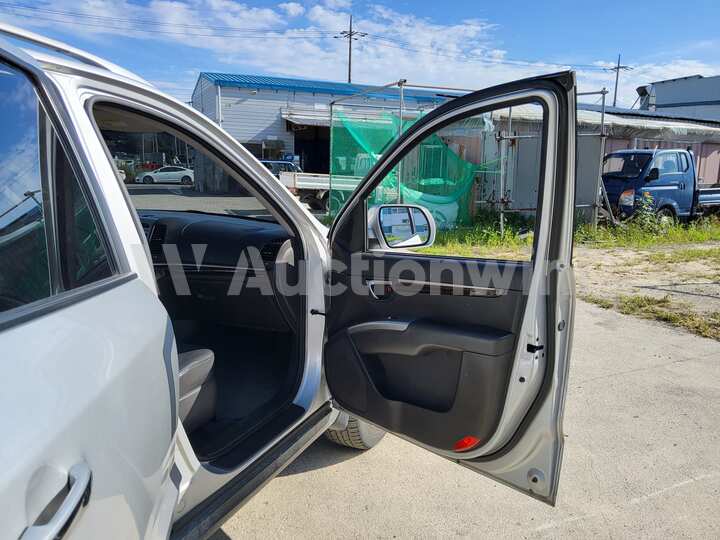 Hyundai SantaFe 2010 — 56