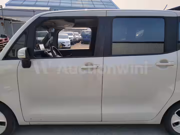 Kia Ray 2012 — 13