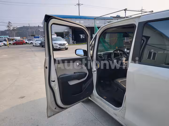 Kia Ray 2012 — 46