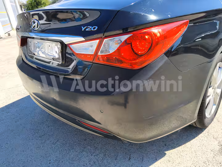 Hyundai Sonata 2010 — 17