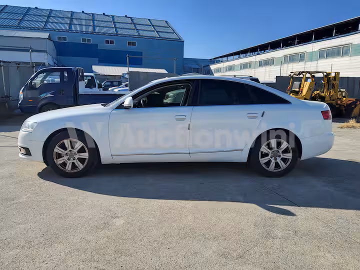 Audi A6 2010 — 2