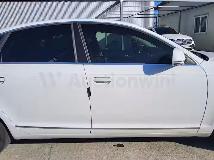 Audi A6 2010 — 18