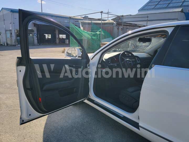 Audi A6 2010 — 46