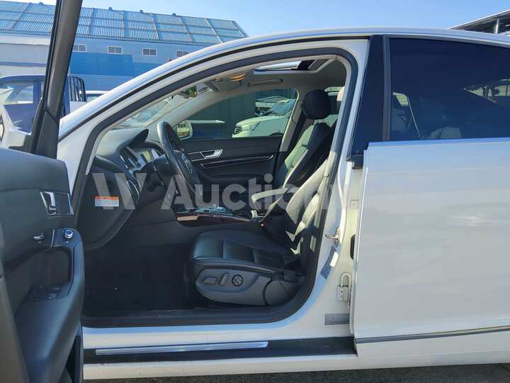 Audi A6 2010 — 47