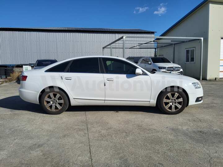 Audi A6 2010 — 6