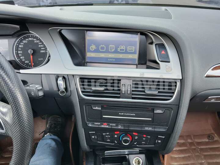 Audi A4 2010 — 39
