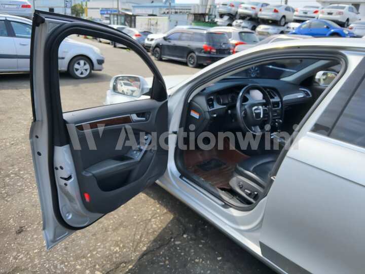 Audi A4 2010 — 46