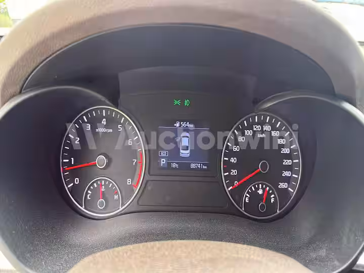 Kia K5 2018 — 18