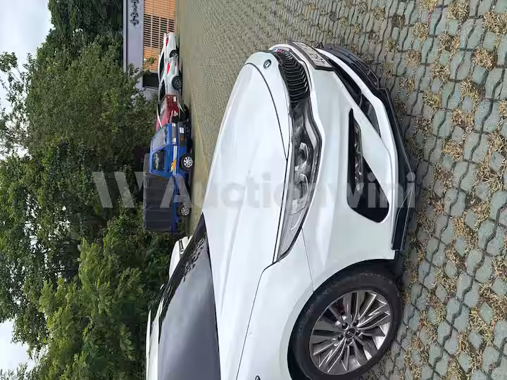 Kia K5 2018 — 27