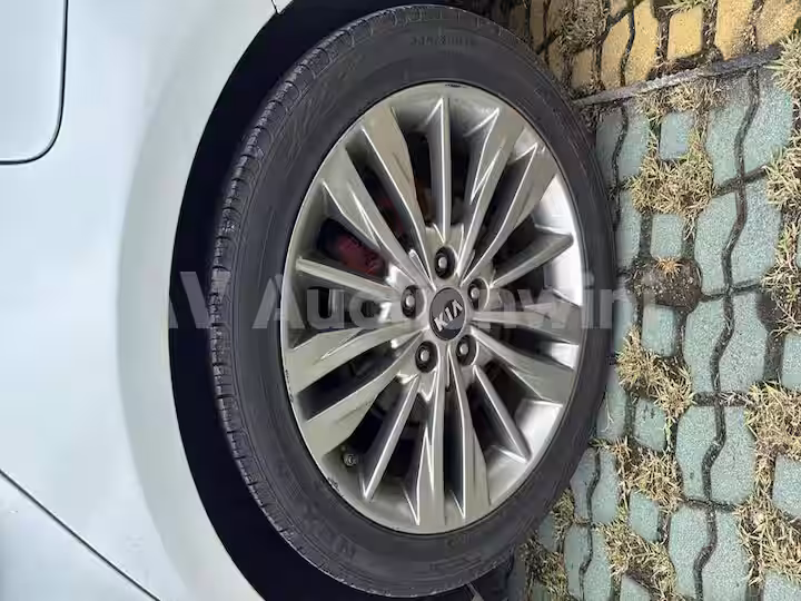 Kia K5 2018 — 30