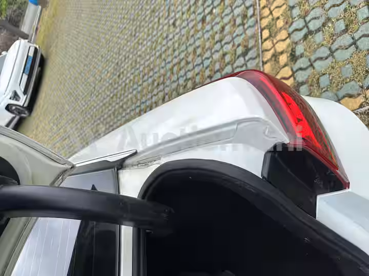 Kia K5 2018 — 33