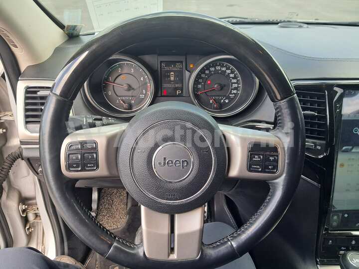 Jeep Cherokee 2013 — 23
