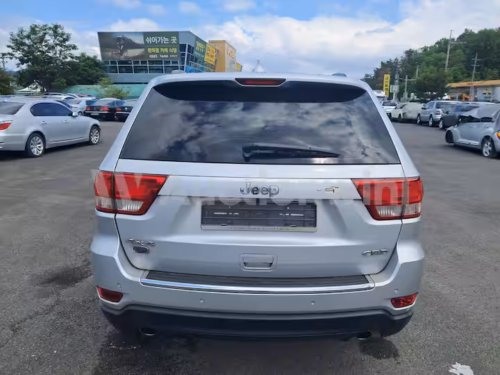 Jeep Cherokee 2013 — 4