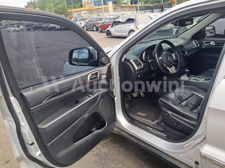 Jeep Cherokee 2013 — 31