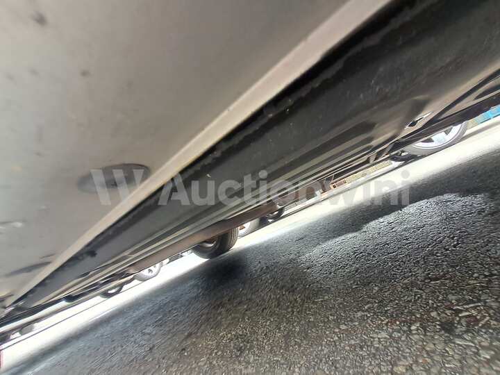 Mercedes Benz E Class 2003 — 13