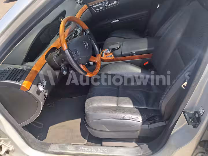 Mercedes Benz S Class 2006 — 21