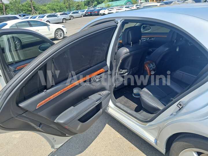 Mercedes Benz S Class 2006 — 22