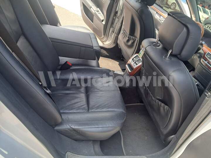 Mercedes Benz S Class 2006 — 29
