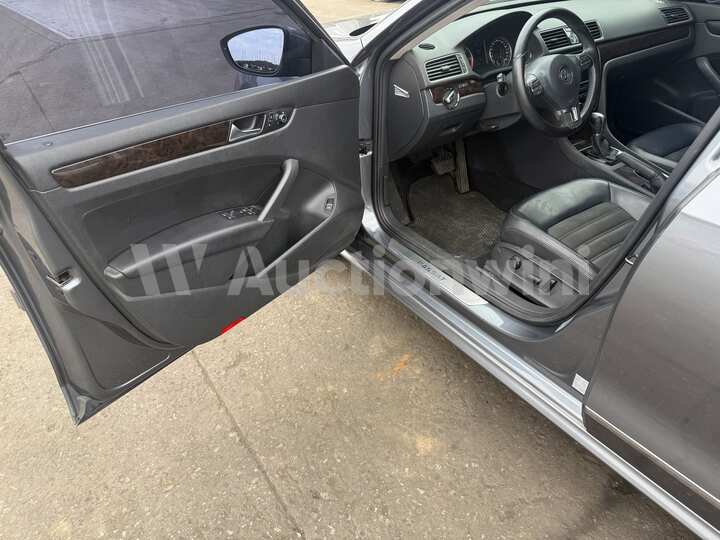 Volkswagen Passat 2014 — 23