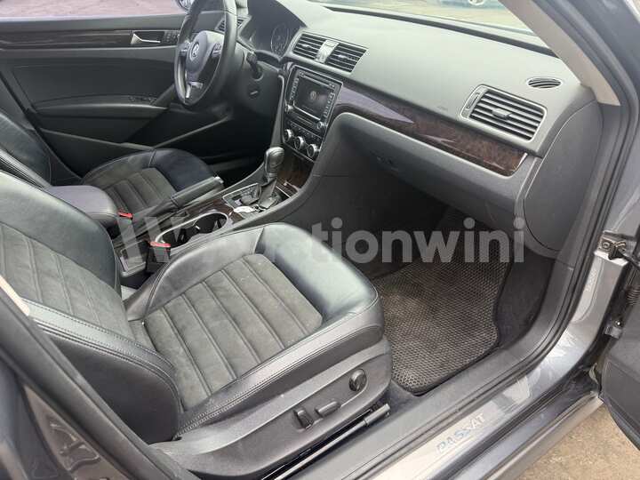 Volkswagen Passat 2014 — 45