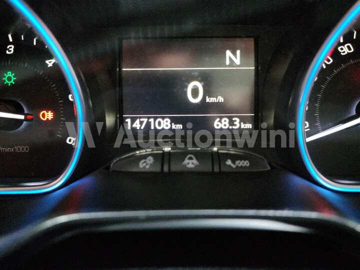 Peugeot 2008 2015 — 40