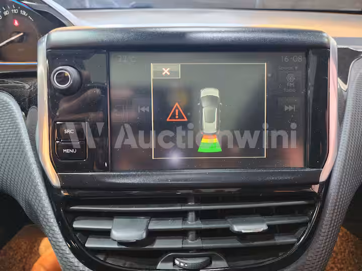 Peugeot 2008 2015 — 44