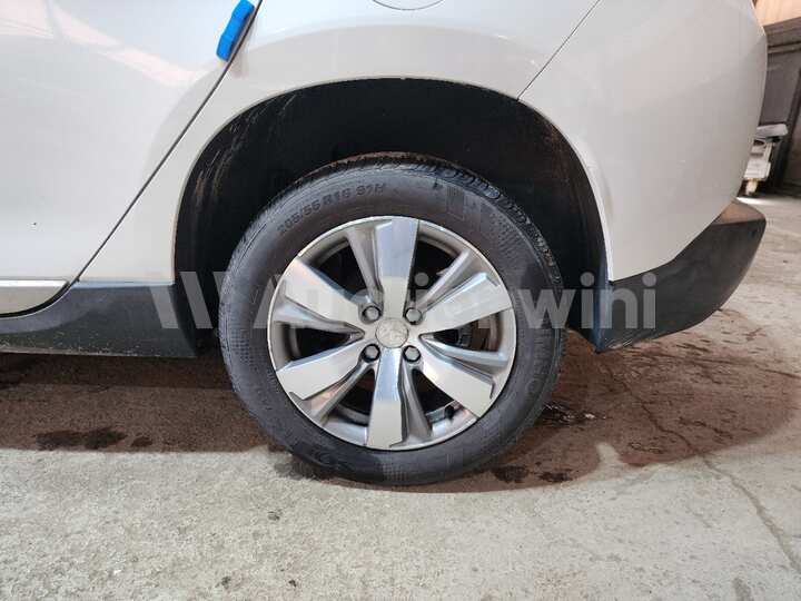 Peugeot 2008 2015 — 49