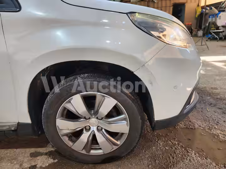 Peugeot 2008 2015 — 59