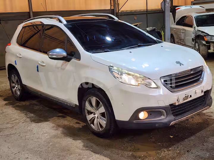 Peugeot 2008 2015 — 7